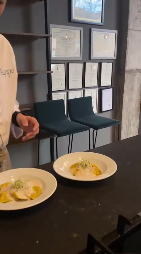 59f99f99 VID20251202WA00112 mid - Ágape, escuela de cocina en Madrid